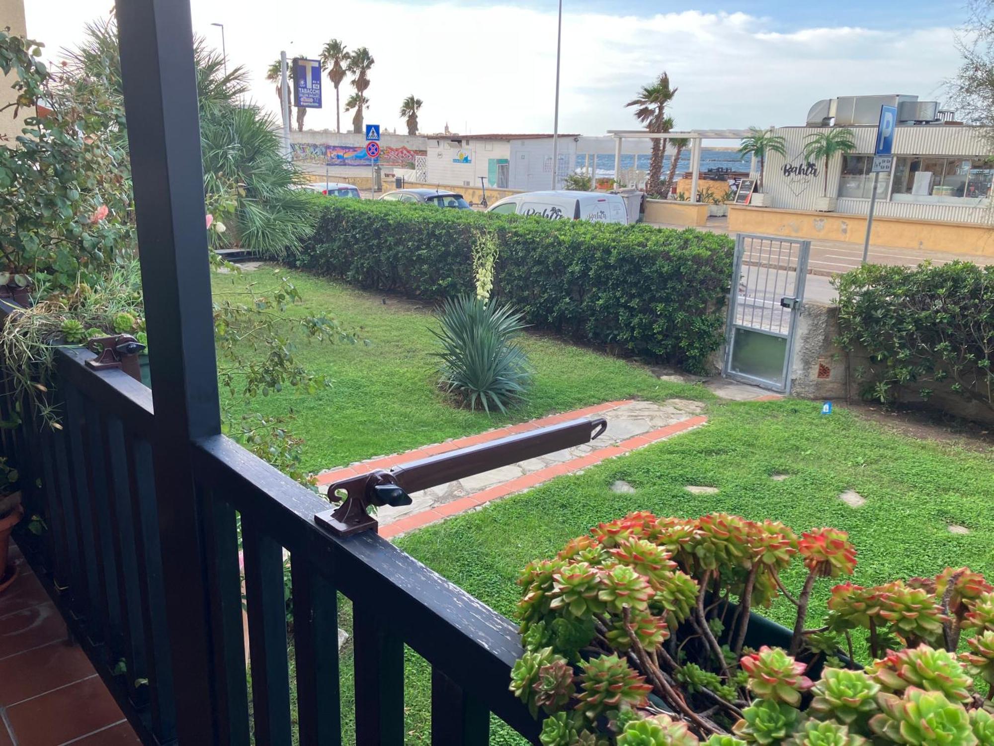 Appartamento Fronte Spiaggia Lido Alghero Dış mekan fotoğraf